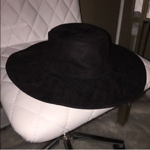 Black Faux-Suede Floppy Tassel Hat NWOT